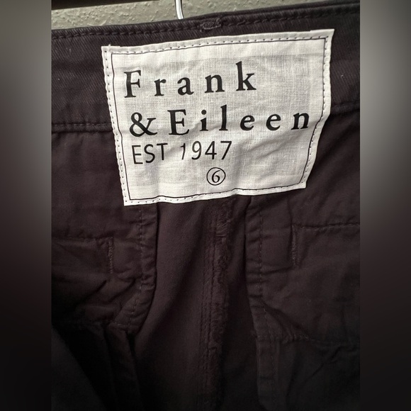 New FRANK & EILEEN Sz 6 Black Italian Performance Denim
Wicklow Crop Pants - Picture 5 of 9